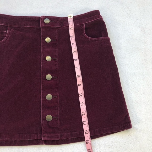 Express, Corduroy Mini Skirt, Button Down Front, Size 0 - Picture 16 of 16